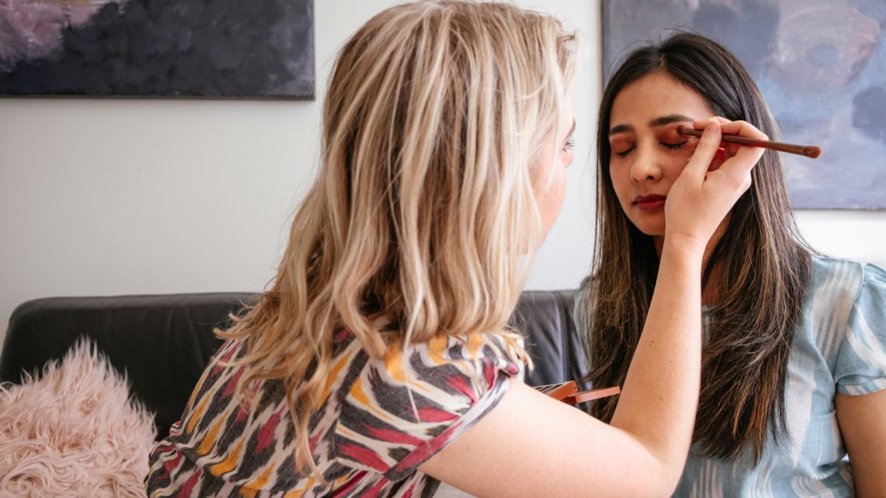 Formations dans l'esthétique : ce qu'il faut savoir en 2025