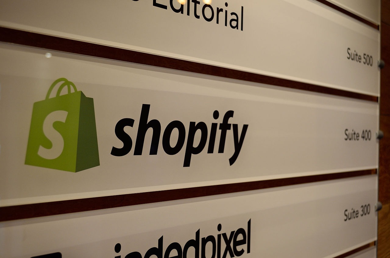Meilleures formations en ligne Shopify : Comparatif &amp; Avis